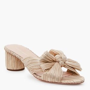 Loeffler Randall Platinum Emilia🤍size 7